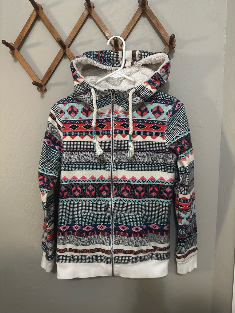 Roxy Multicolor Patterned Sherpa-Lined Zip Hoodie